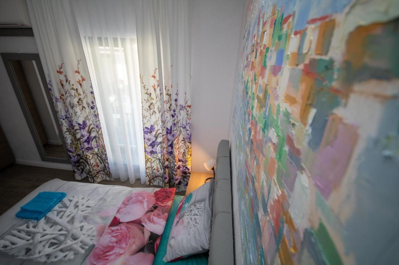 Pensiunea Ionelia Orsova Bagian luar foto